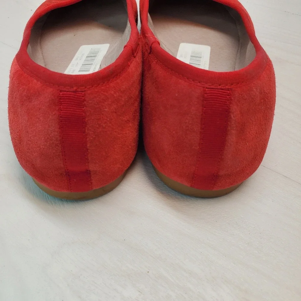 Deltan Quinn Cherry Red Suede Square Toe Ballet Flats Women 9.5M Bow Accent Chic